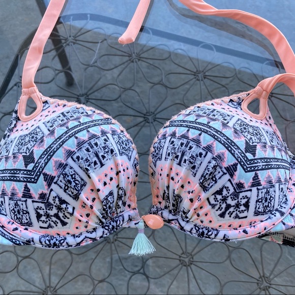 VS Bikini Top - Picture 2 of 6